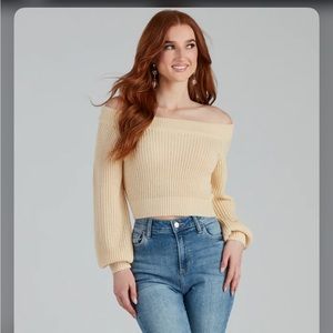 Cropped sweater